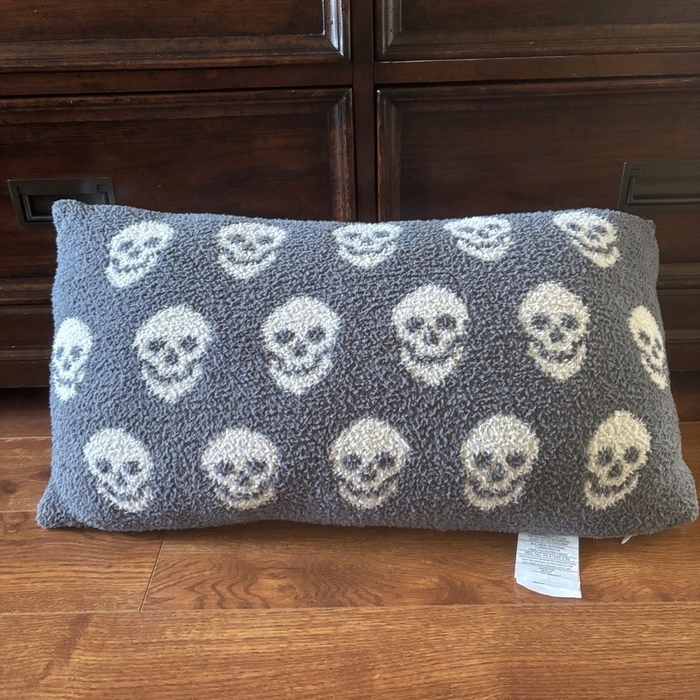 Gray Skull halloween Reversible Pattern Pillow soft texture